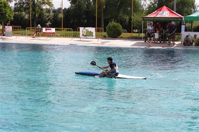 kayak_ferreira_2011_890.jpg